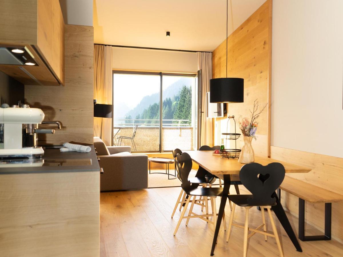 Apartment In Schroecken Near The Ski Area ภายนอก รูปภาพ